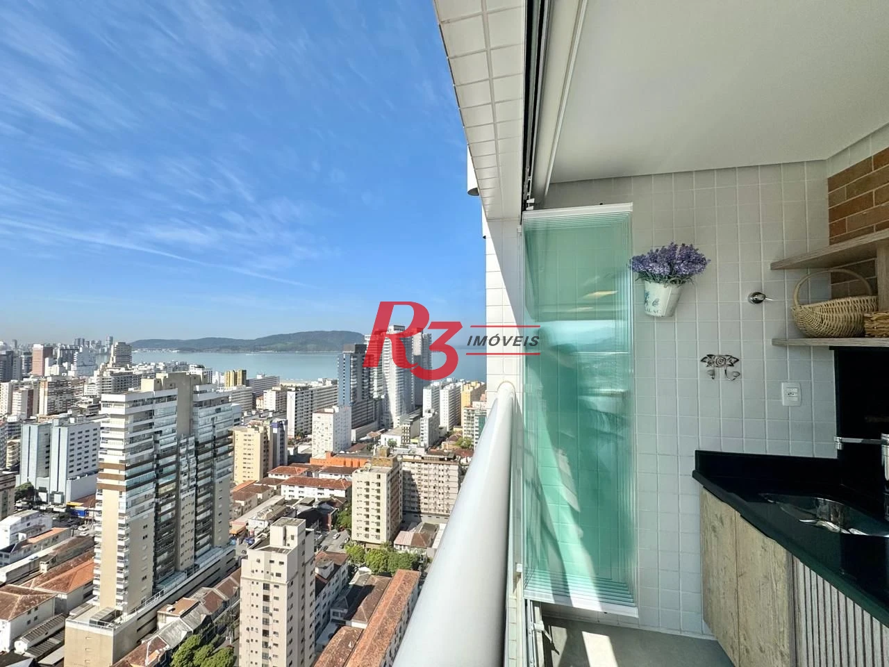 Apartamento à venda, 110 m² por R$ 2.200.000,00 - Gonzaga - Santos/SP