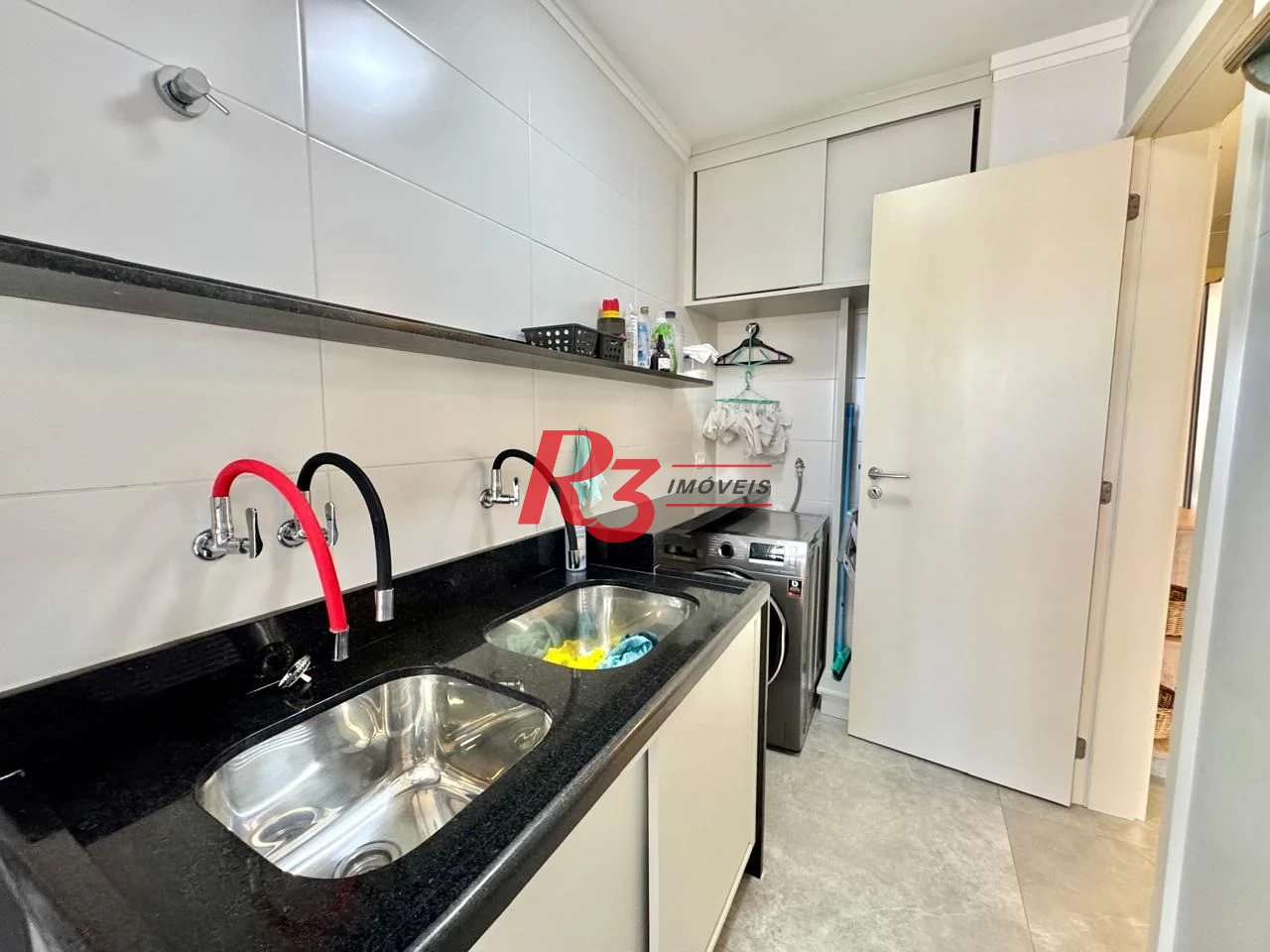 Apartamento à venda, 110 m² por R$ 2.200.000,00 - Gonzaga - Santos/SP
