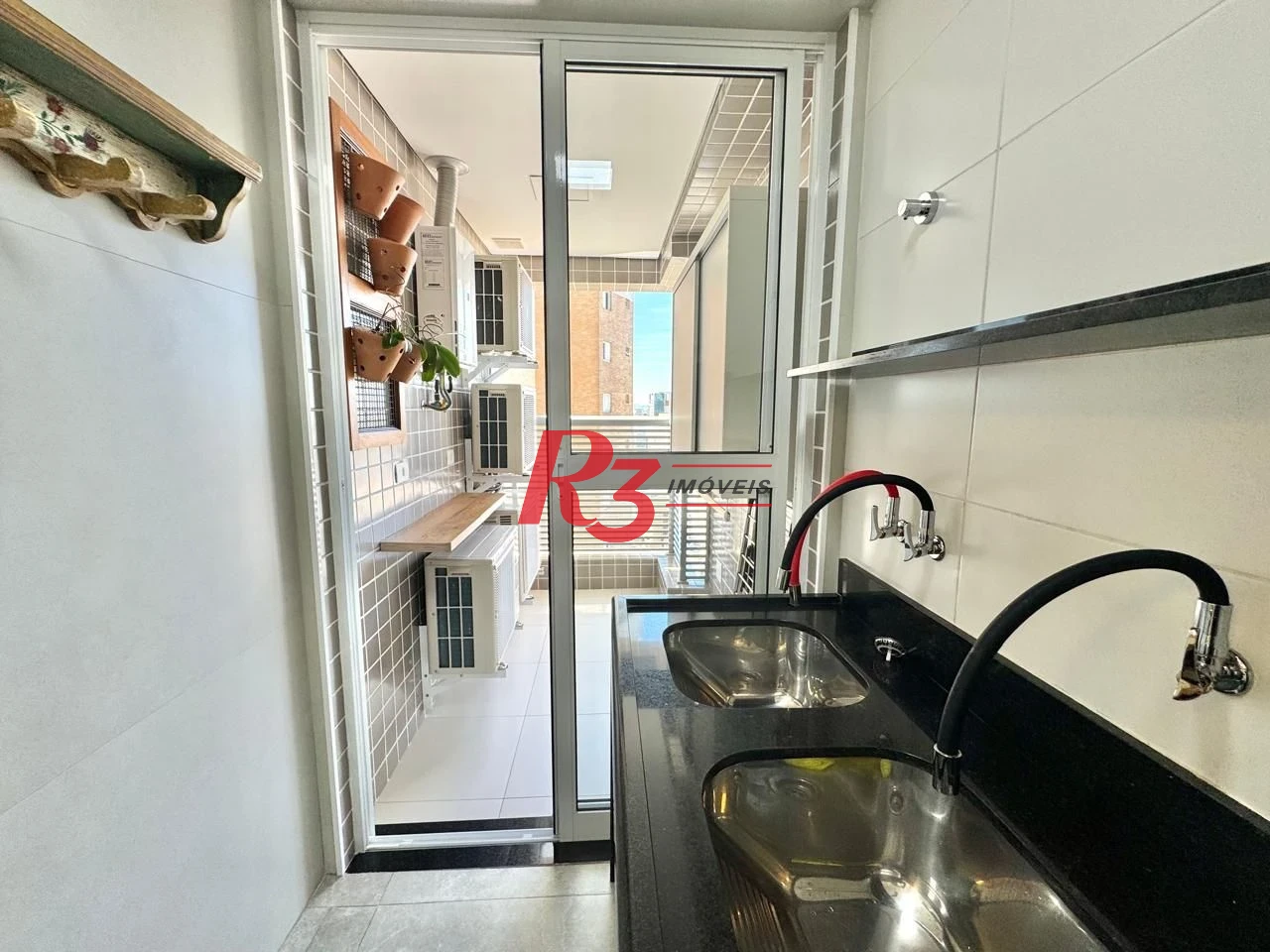 Apartamento à venda, 110 m² por R$ 2.200.000,00 - Gonzaga - Santos/SP