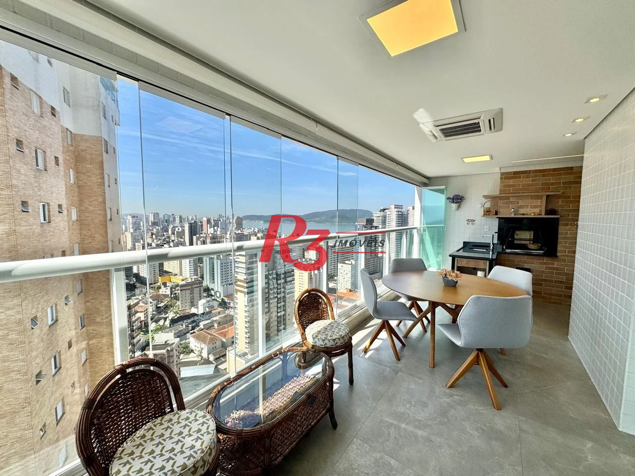 Apartamento à venda, 110 m² por R$ 2.200.000,00 - Gonzaga - Santos/SP