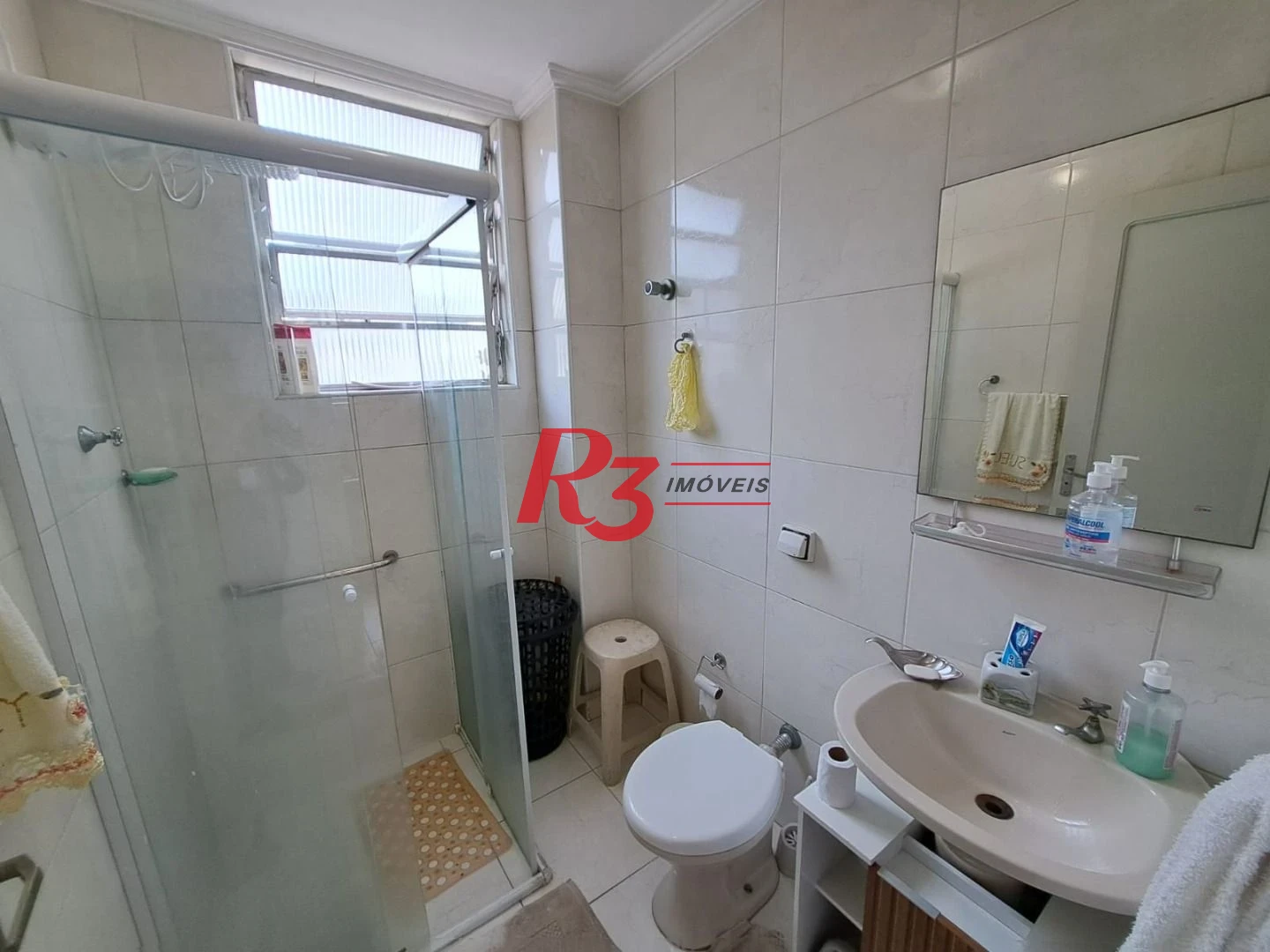 Apartamento com 2 dormitórios à venda, 60 m² por R$ 330.000,00 - Marapé - Santos/SP