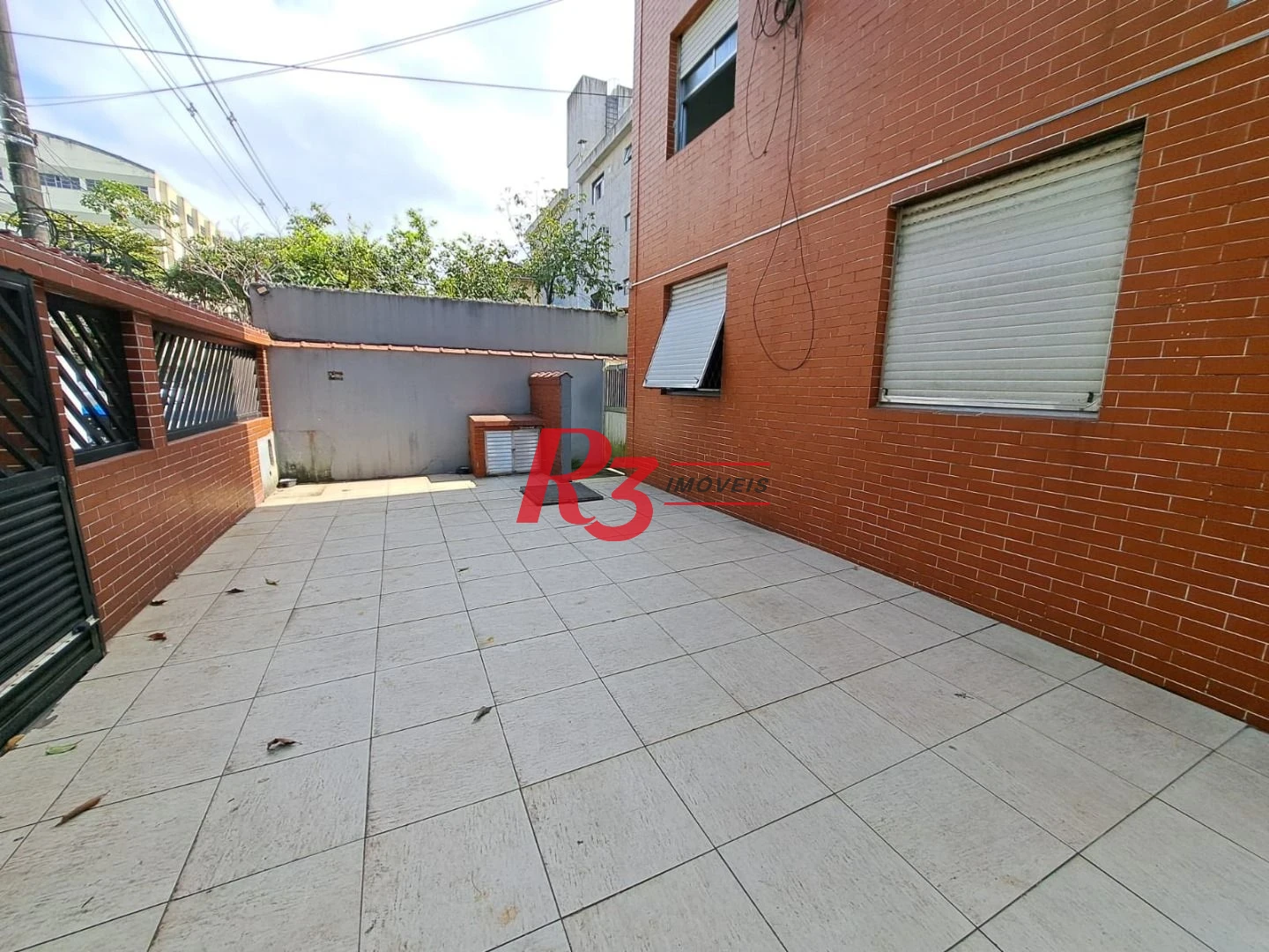 Apartamento com 2 dormitórios à venda, 60 m² por R$ 330.000,00 - Marapé - Santos/SP