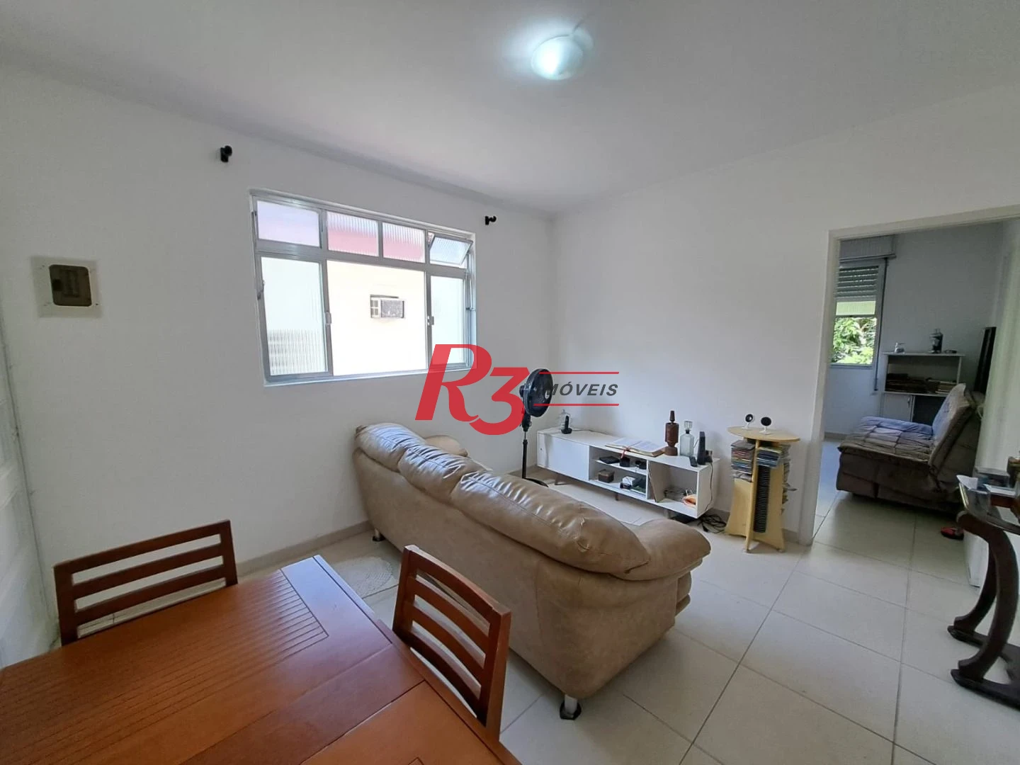 Apartamento com 2 dormitórios à venda, 60 m² por R$ 330.000,00 - Marapé - Santos/SP