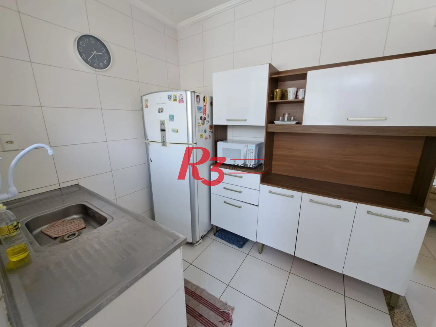 Apartamento com 2 dormitórios à venda, 60 m² por R$ 330.000,00 - Marapé - Santos/SP