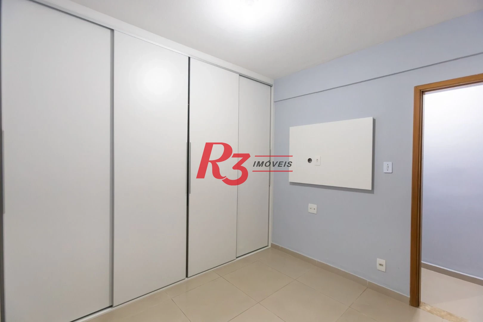 Apartamento com 2 dormitórios para alugar, 74 m² por R$ 3.000,02/mês - Campo Grande - Santos/SP
