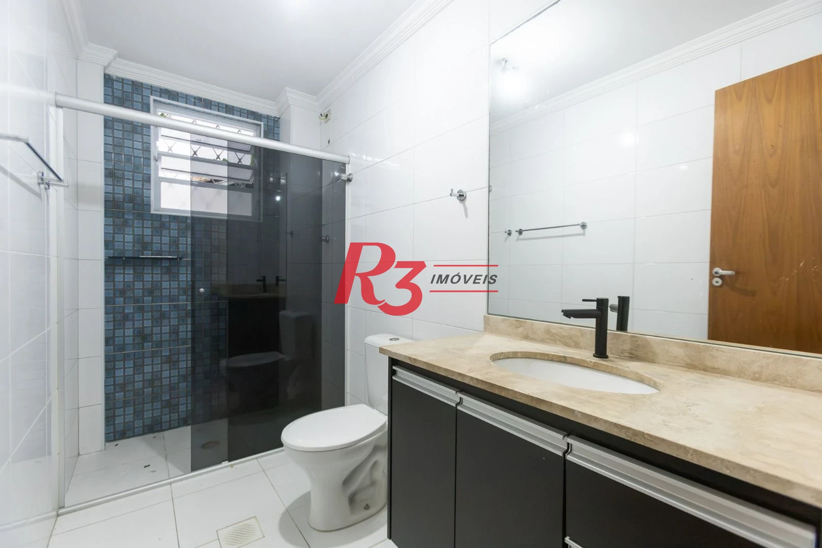 Apartamento com 2 dormitórios para alugar, 74 m² por R$ 3.000,02/mês - Campo Grande - Santos/SP