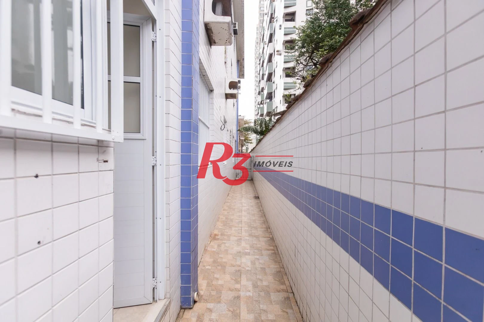 Apartamento com 2 dormitórios para alugar, 74 m² por R$ 3.000,02/mês - Campo Grande - Santos/SP