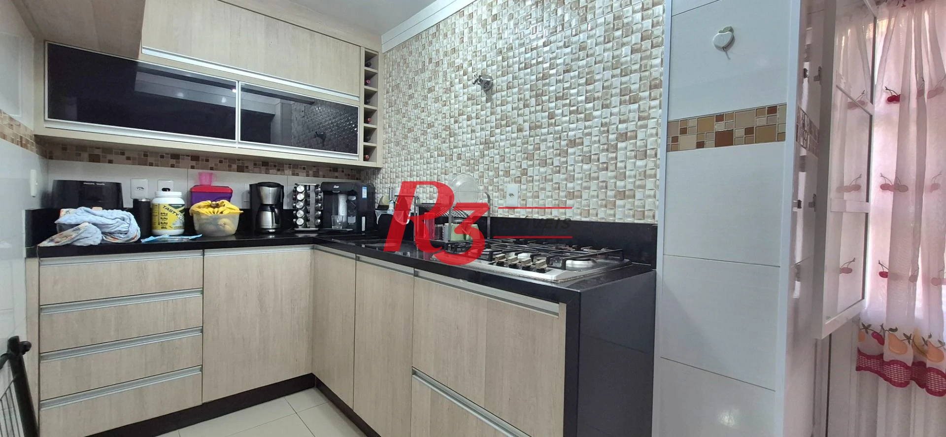 Casa com 2 dormitórios à venda, 68 m² por R$ 500.000,00 - Macuco - Santos/SP