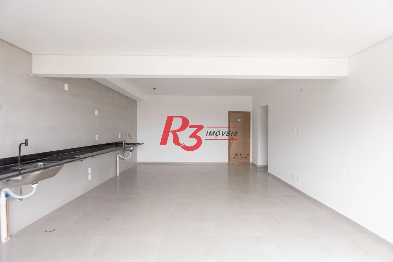 Apartamento com 2 dormitórios à venda, 70 m² por R$ 1.130.000,00 - José Menino - Santos/SP