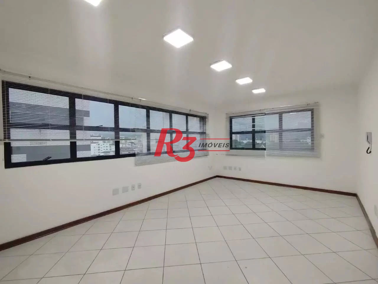 Sala para alugar, 35 m² por R$ 3.000,00/mês - Aparecida - Santos/SP