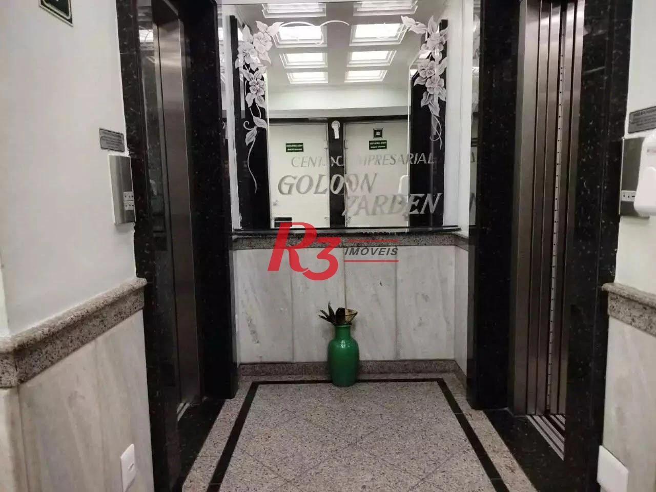 Sala para alugar, 35 m² por R$ 3.000,00/mês - Aparecida - Santos/SP
