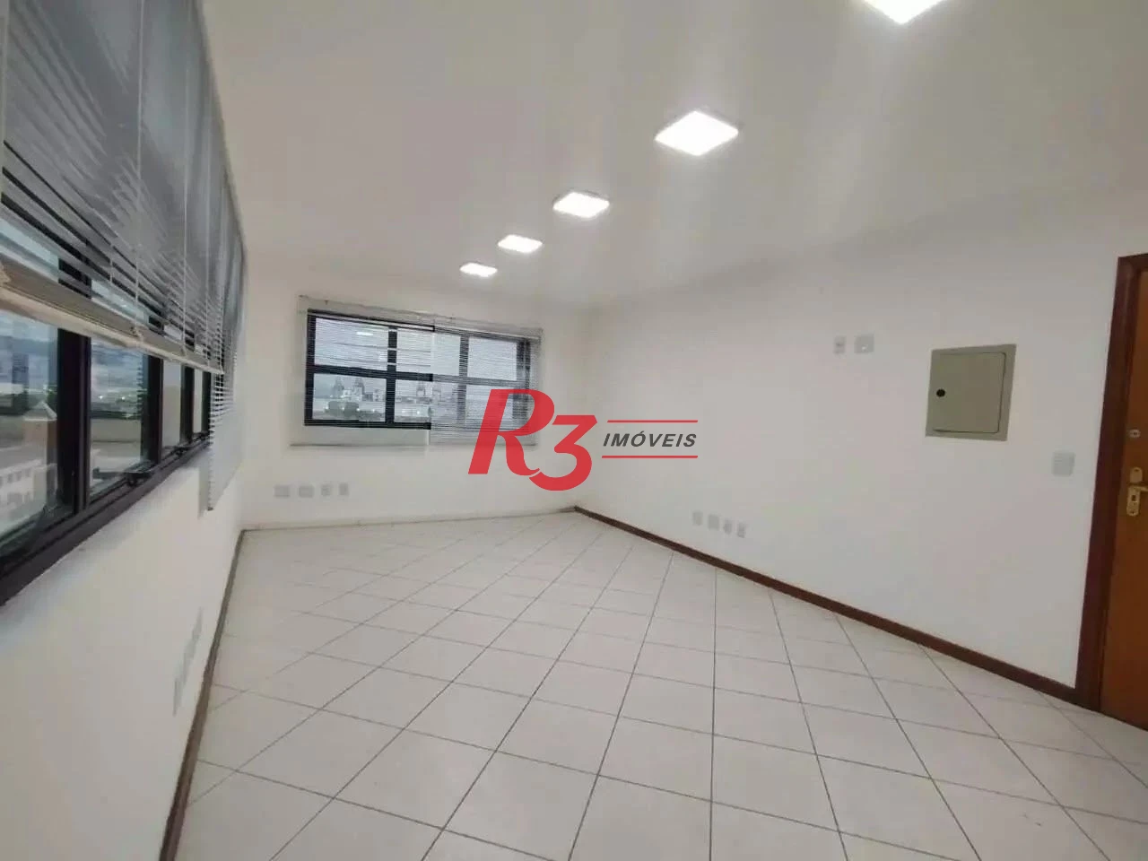 Sala para alugar, 35 m² por R$ 3.000,00/mês - Aparecida - Santos/SP