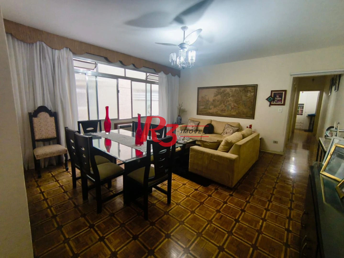 Apartamento com 2 dormitórios à venda, 101 m² por R$ 700.000,00 - Gonzaga - Santos/SP