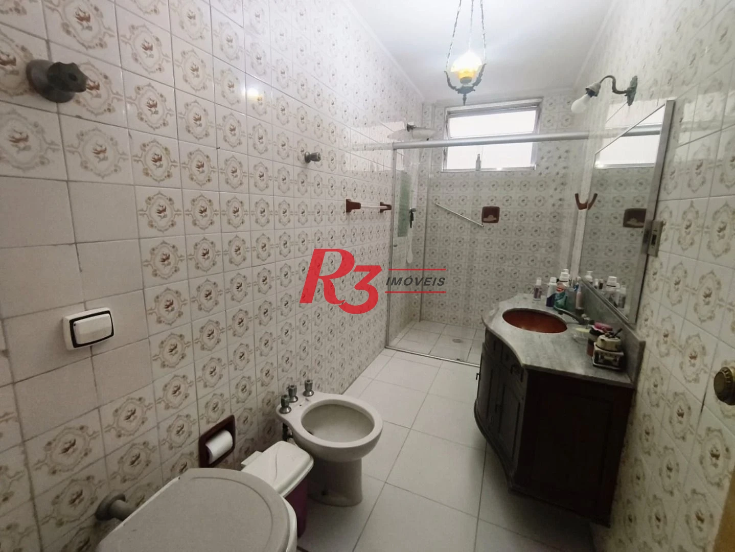 Apartamento com 2 dormitórios à venda, 101 m² por R$ 700.000,00 - Gonzaga - Santos/SP