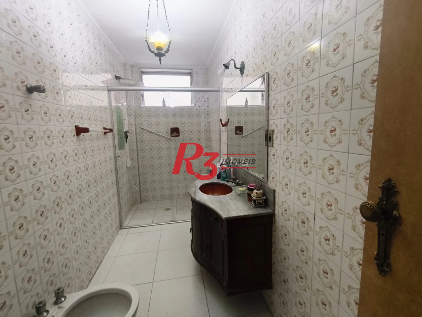 Apartamento com 2 dormitórios à venda, 101 m² por R$ 700.000,00 - Gonzaga - Santos/SP