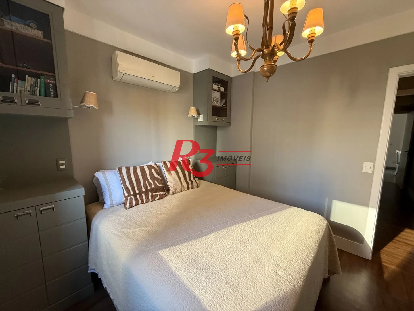 Apartamento com 4 dormitórios à venda, 212 m² por R$ 3.600.000,00 - Vila Rica - Santos/SP