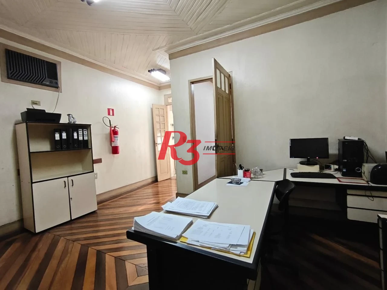 Galpão, 2500 m² - venda por R$ 12.000.000,00 ou aluguel por R$ 104.540,00/mês - Macuco - Santos/SP