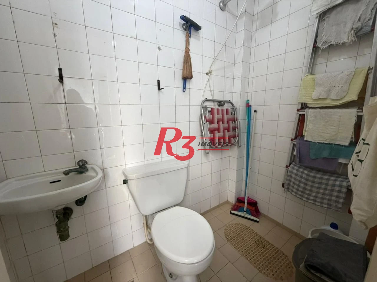 Apartamento com 2 dormitórios à venda, 91 m² por R$ 700.000,00 - Boqueirão - Santos/SP
