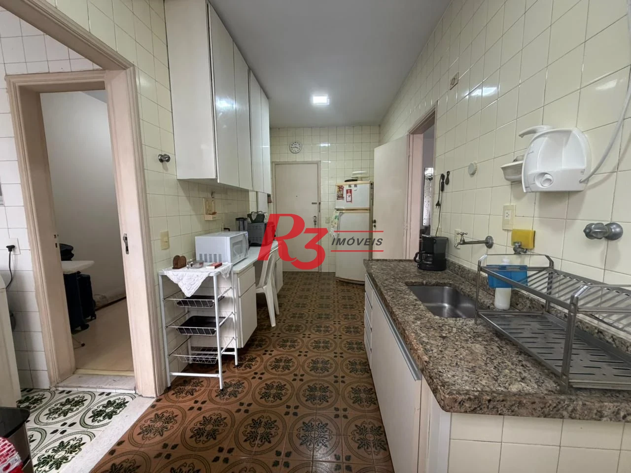 Apartamento com 2 dormitórios à venda, 91 m² por R$ 700.000,00 - Boqueirão - Santos/SP