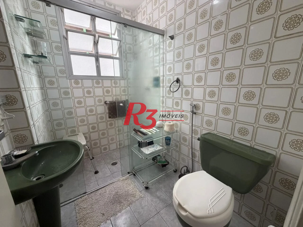 Apartamento com 2 dormitórios à venda, 91 m² por R$ 700.000,00 - Boqueirão - Santos/SP