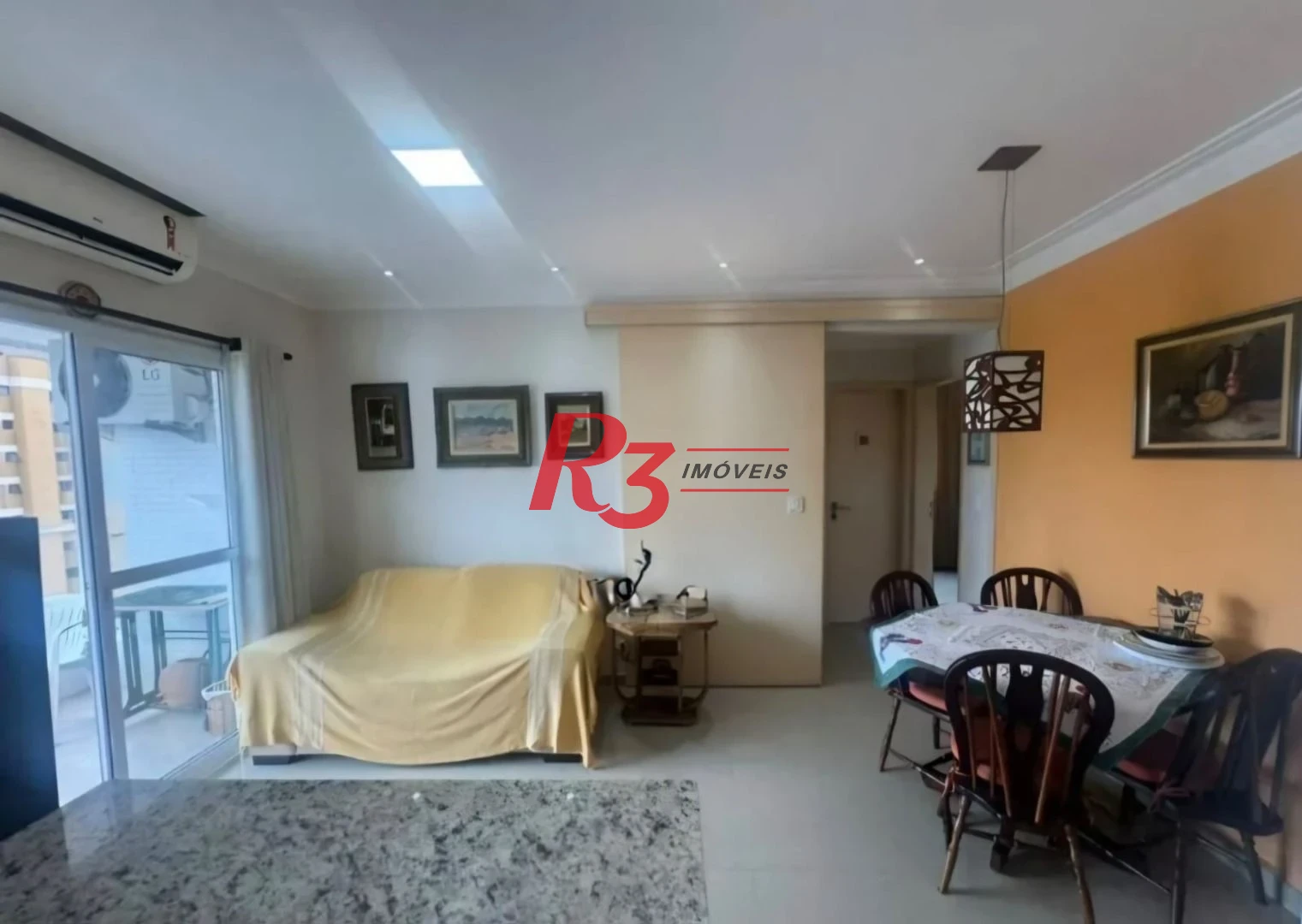 Apartamento com 2 dormitórios à venda, 66 m² por R$ 750.000,00 - Ponta da Praia - Santos/SP