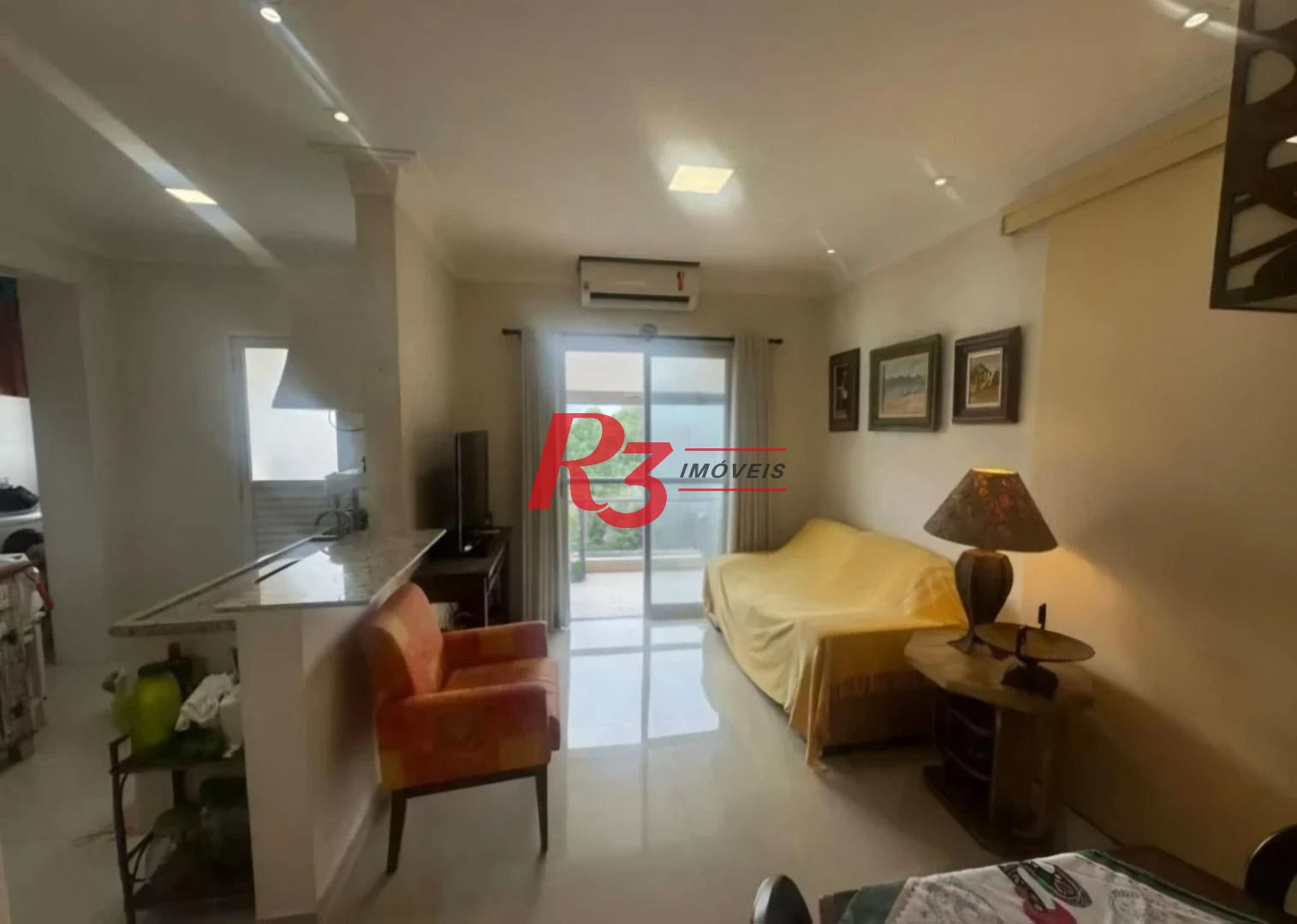 Apartamento com 2 dormitórios à venda, 66 m² por R$ 750.000,00 - Ponta da Praia - Santos/SP