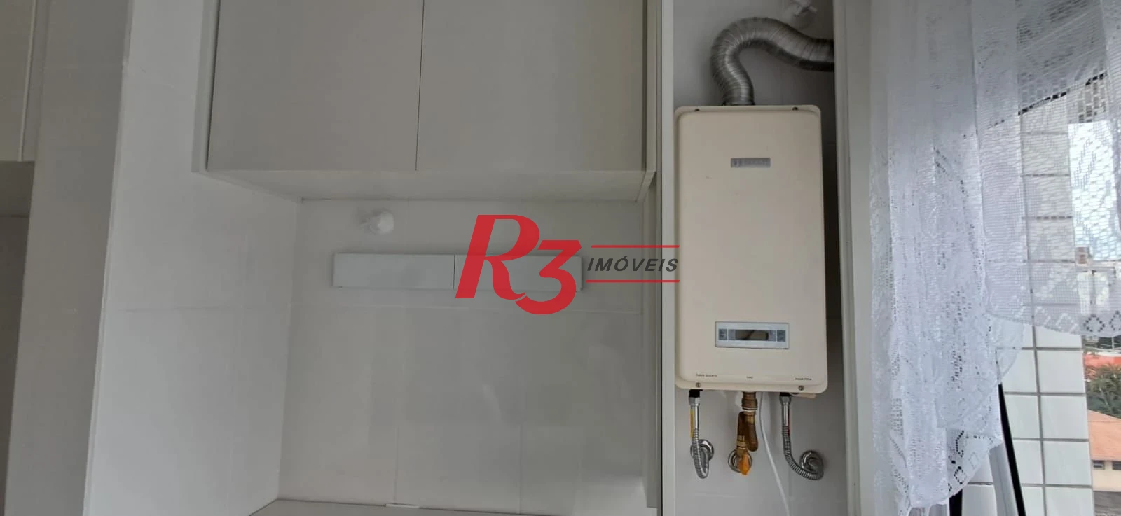 Apartamento com 1 dormitório para alugar, 36 m² por R$ 3.100,00/mês - Boqueirão - Santos/SP