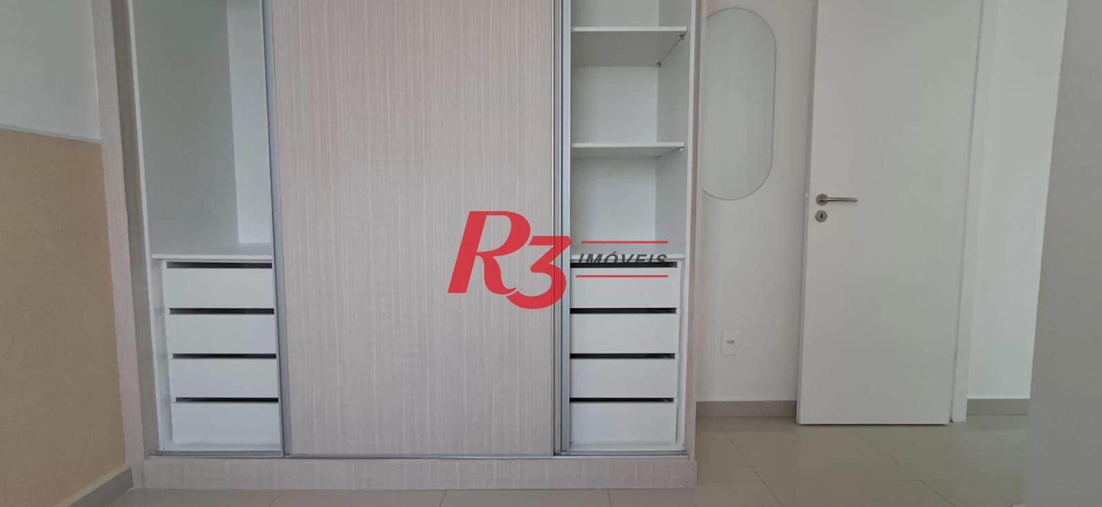 Apartamento com 1 dormitório para alugar, 36 m² por R$ 3.100,00/mês - Boqueirão - Santos/SP