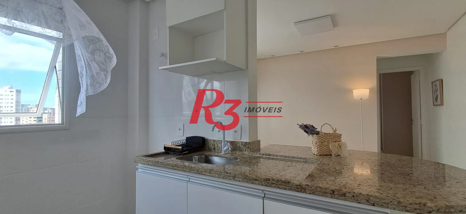 Apartamento com 1 dormitório para alugar, 36 m² por R$ 3.100,00/mês - Boqueirão - Santos/SP