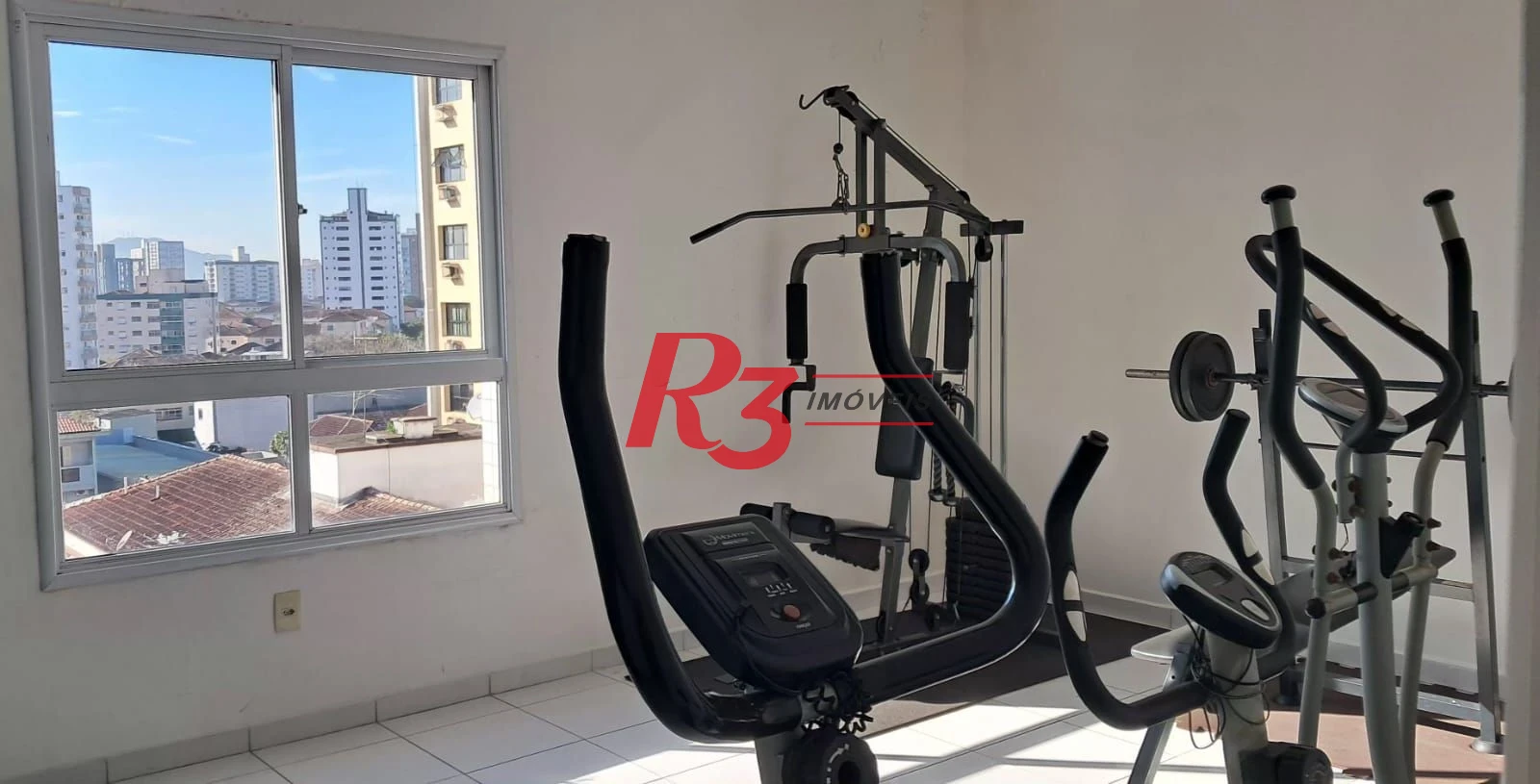 Apartamento com 1 dormitório para alugar, 36 m² por R$ 3.100,00/mês - Boqueirão - Santos/SP
