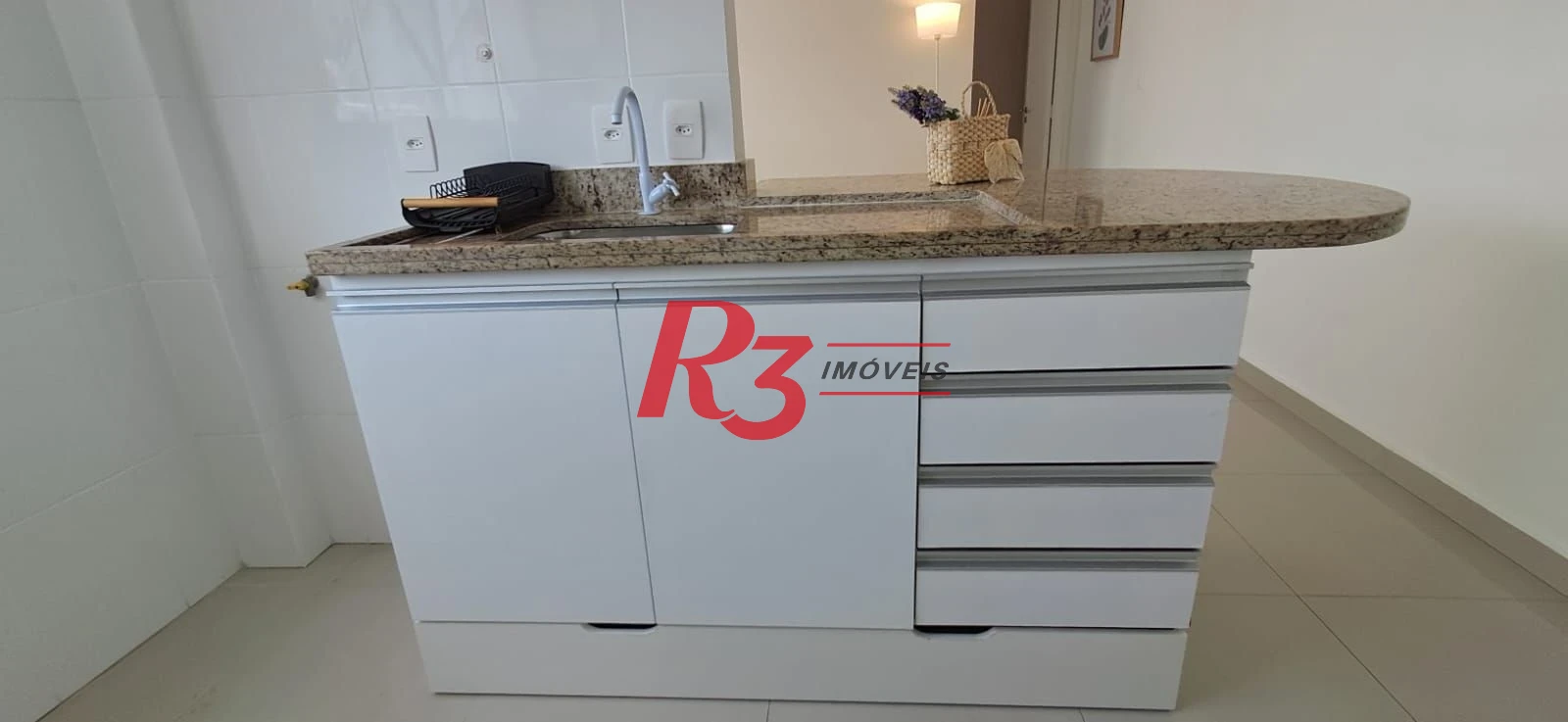 Apartamento com 1 dormitório para alugar, 36 m² por R$ 3.100,00/mês - Boqueirão - Santos/SP