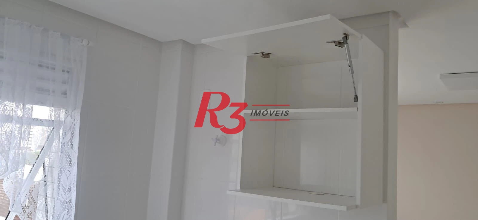 Apartamento com 1 dormitório para alugar, 36 m² por R$ 3.100,00/mês - Boqueirão - Santos/SP