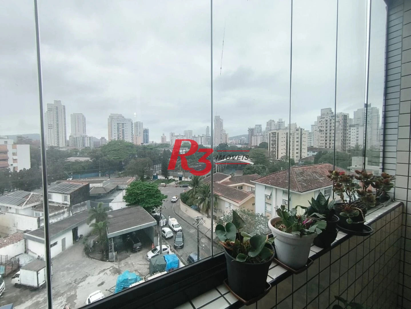 Apartamento com 2 dormitórios à venda, 95 m² por R$ 580.000,00 - Ponta da Praia - Santos/SP