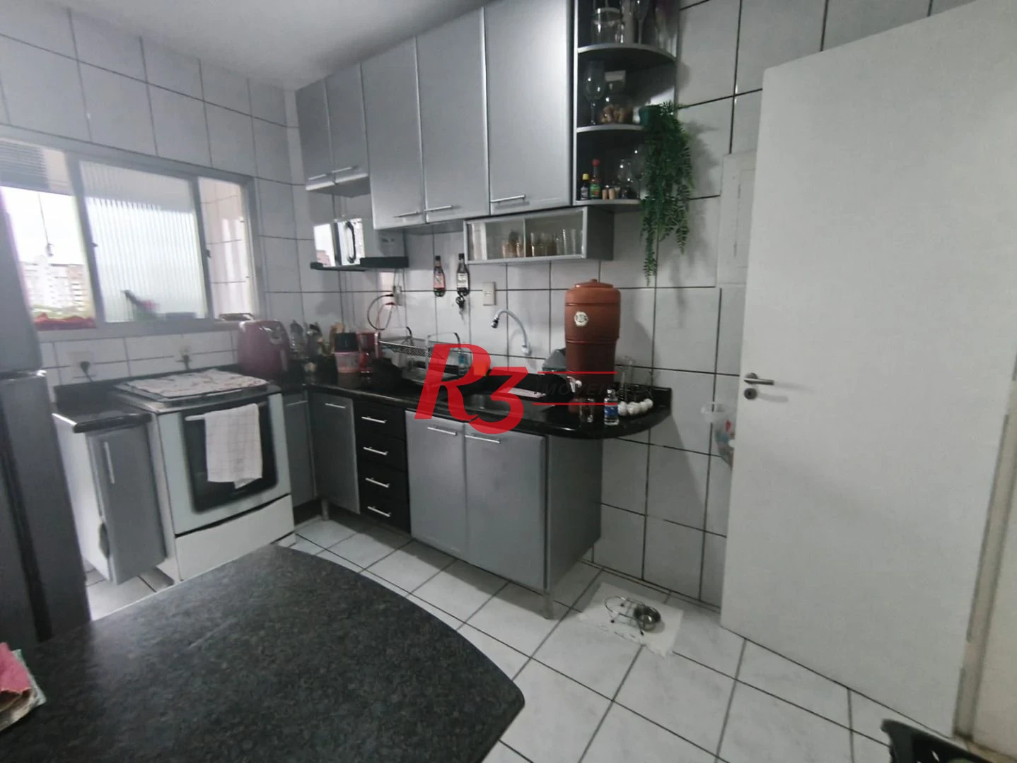 Apartamento com 2 dormitórios à venda, 95 m² por R$ 580.000,00 - Ponta da Praia - Santos/SP