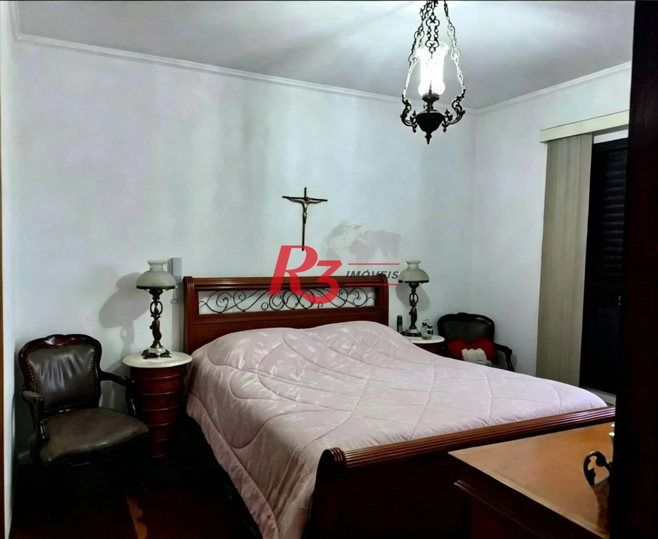 Apartamento com 3 dormitórios à venda, 140 m² por R$ 1.650.000,00 - Embaré - Santos/SP