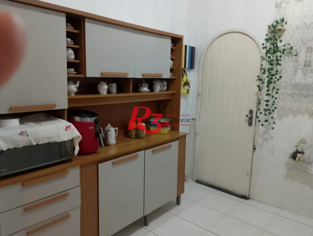 Casa com 2 dormitórios à venda, 115 m² por R$ 670.000,00 - Aviação - Praia Grande/SP