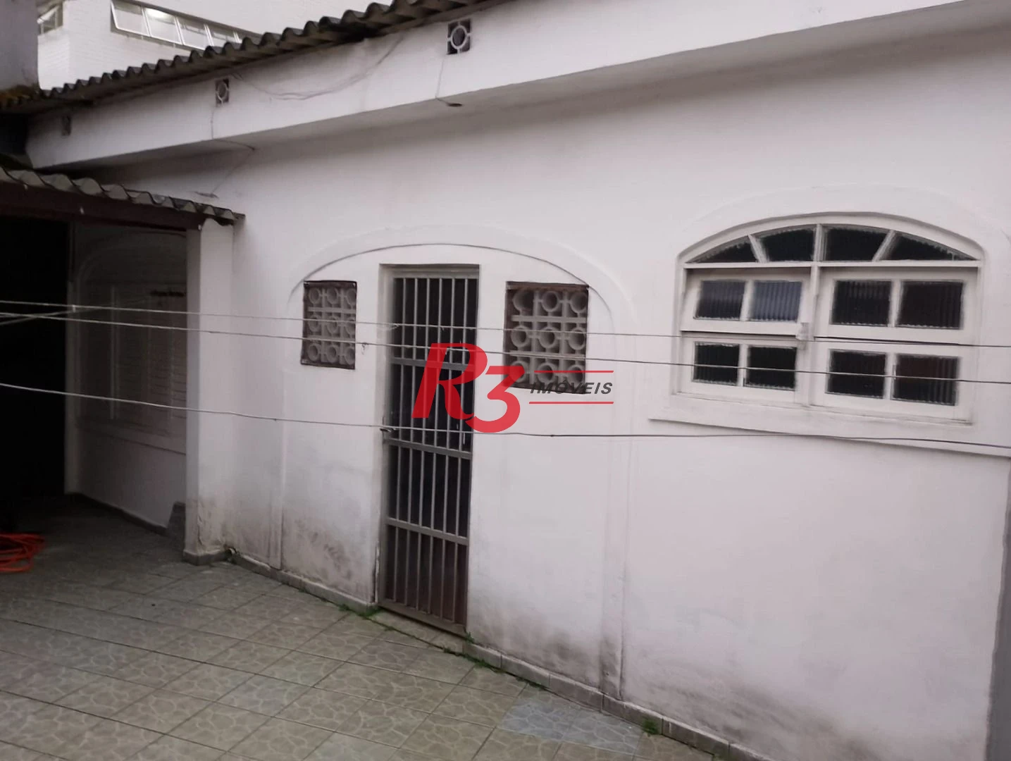 Casa com 2 dormitórios à venda, 115 m² por R$ 670.000,00 - Aviação - Praia Grande/SP