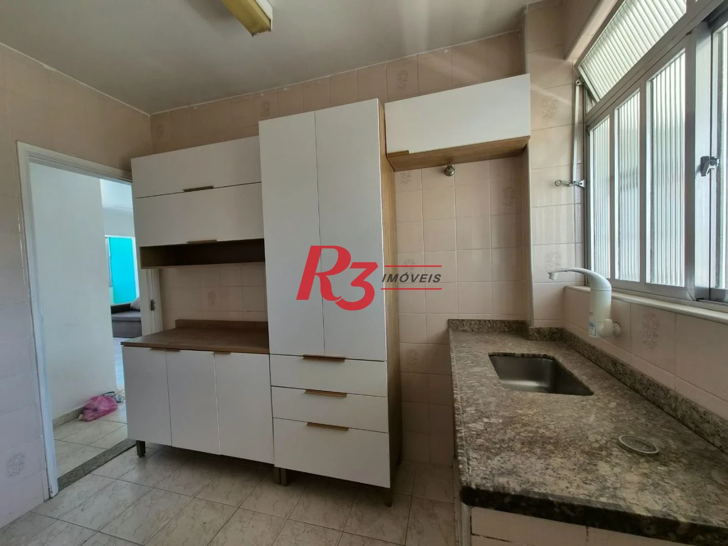 Apartamento com 2 dormitórios à venda, 70 m² por R$ 672.000,00 - Aparecida - Santos/SP