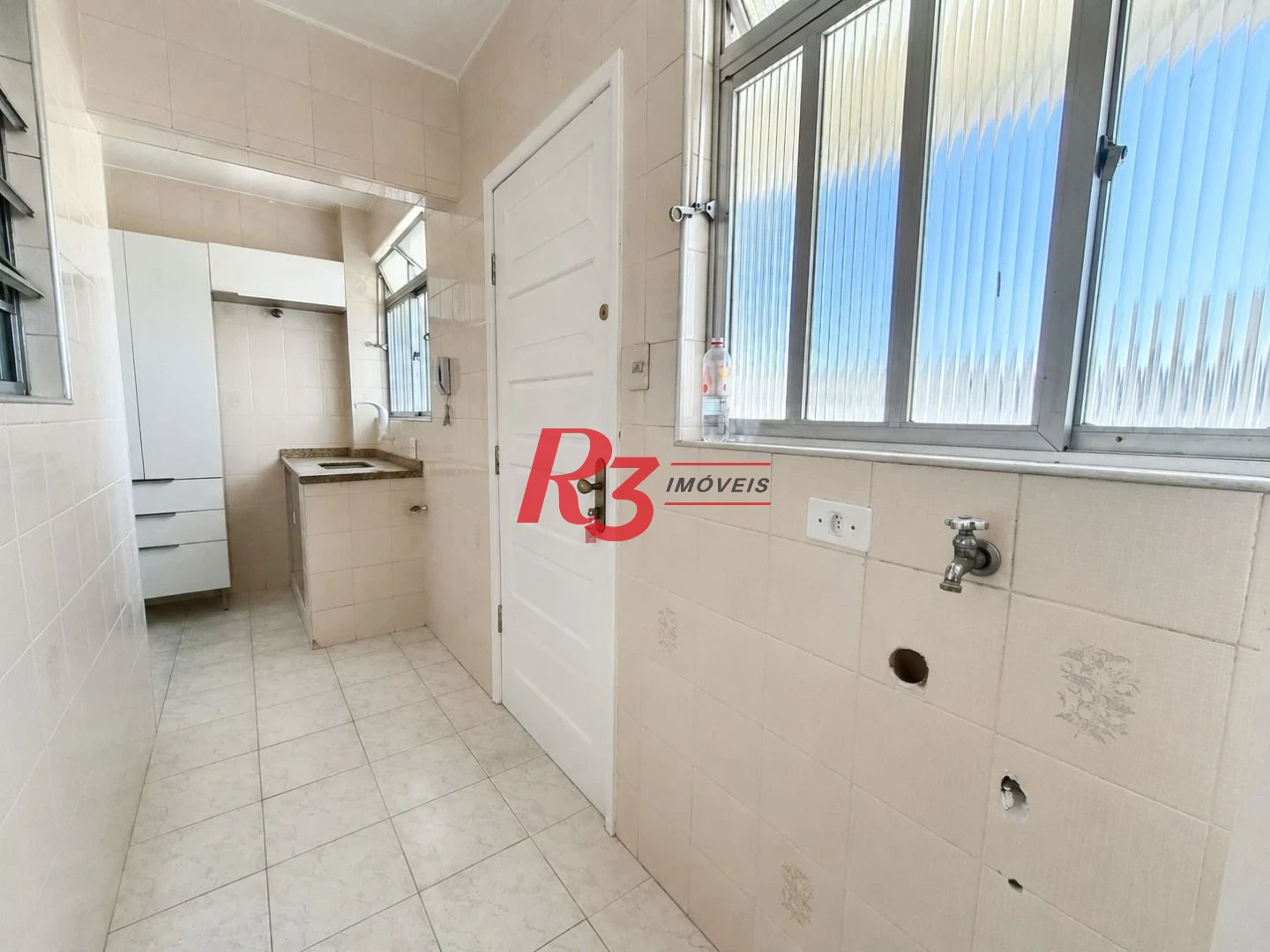 Apartamento com 2 dormitórios à venda, 70 m² por R$ 672.000,00 - Aparecida - Santos/SP