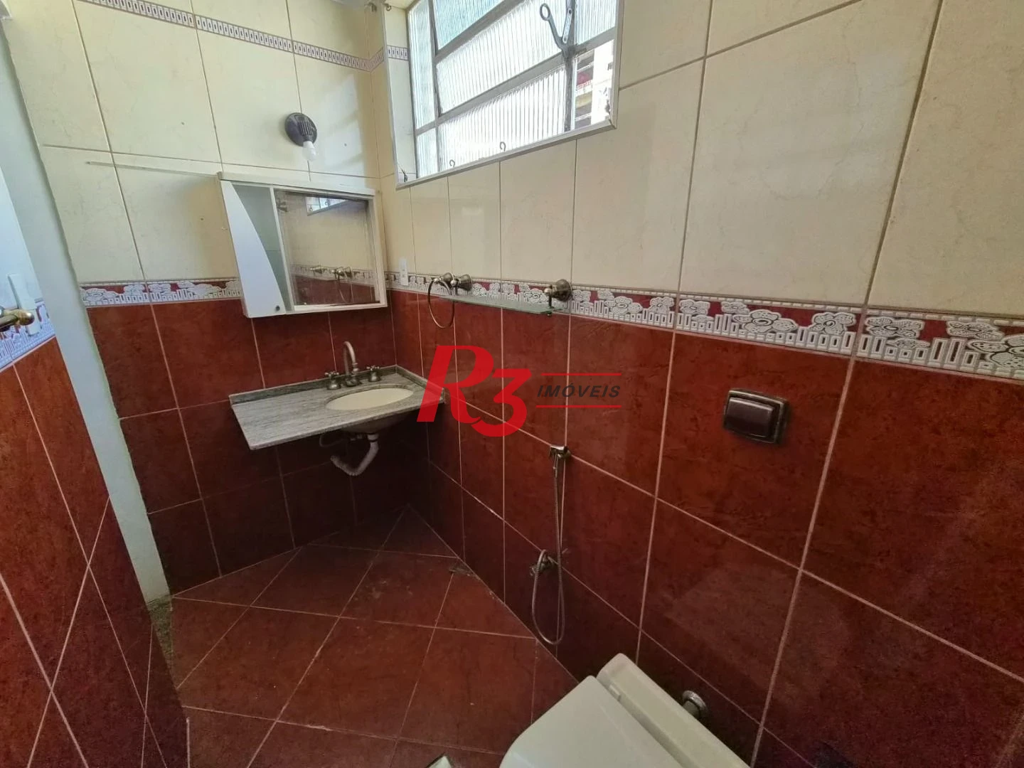 Apartamento com 3 dormitórios à venda, 104 m² por R$ 745.000,00 - Ponta da Praia - Santos/SP