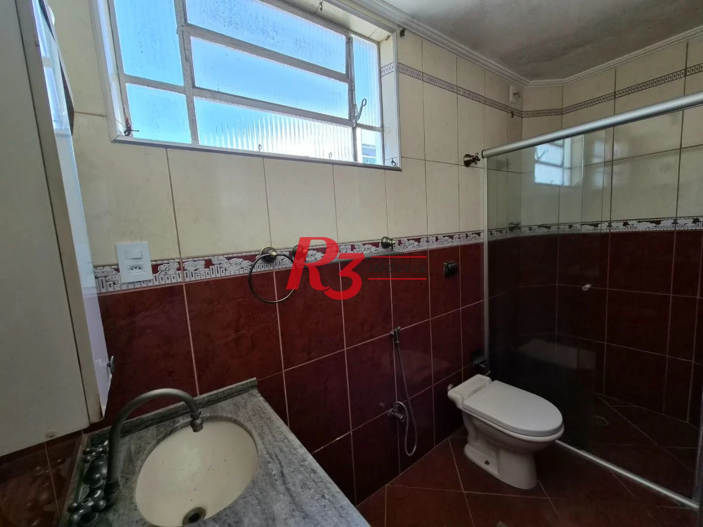 Apartamento com 3 dormitórios à venda, 104 m² por R$ 745.000,00 - Ponta da Praia - Santos/SP