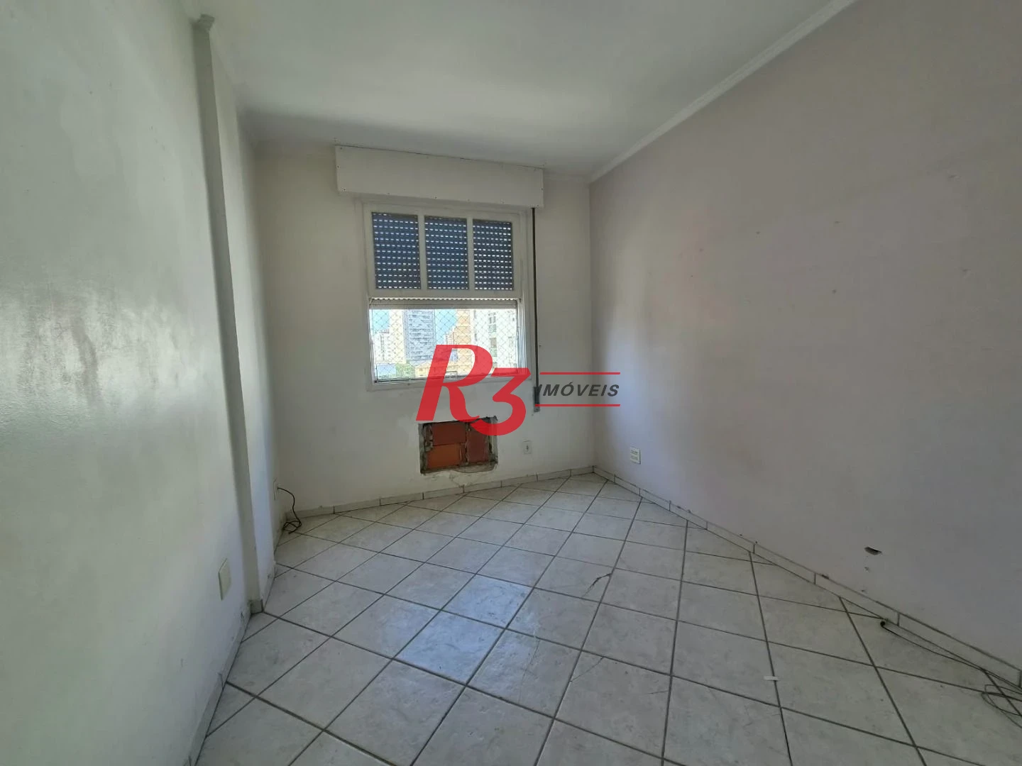 Apartamento com 3 dormitórios à venda, 104 m² por R$ 745.000,00 - Ponta da Praia - Santos/SP