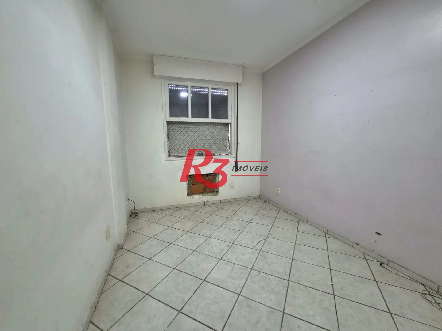 Apartamento com 3 dormitórios à venda, 104 m² por R$ 745.000,00 - Ponta da Praia - Santos/SP