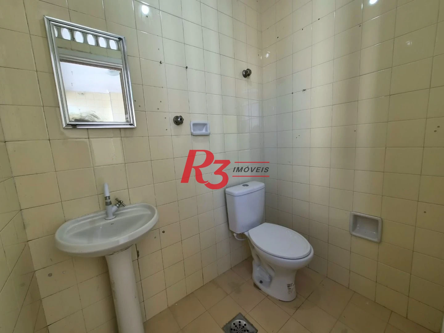 Apartamento com 3 dormitórios à venda, 104 m² por R$ 745.000,00 - Ponta da Praia - Santos/SP