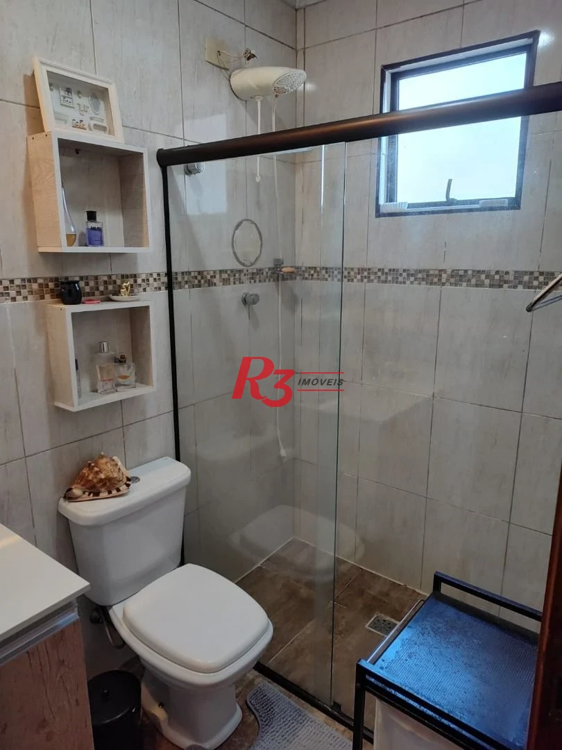 Sobrado com 3 dormitórios à venda, 93 m² por R$ 360.000,00 - Vila São Jorge - Santos/SP