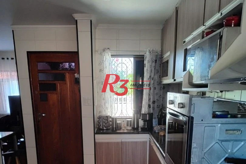Sobrado com 3 dormitórios à venda, 93 m² por R$ 360.000,00 - Vila São Jorge - Santos/SP