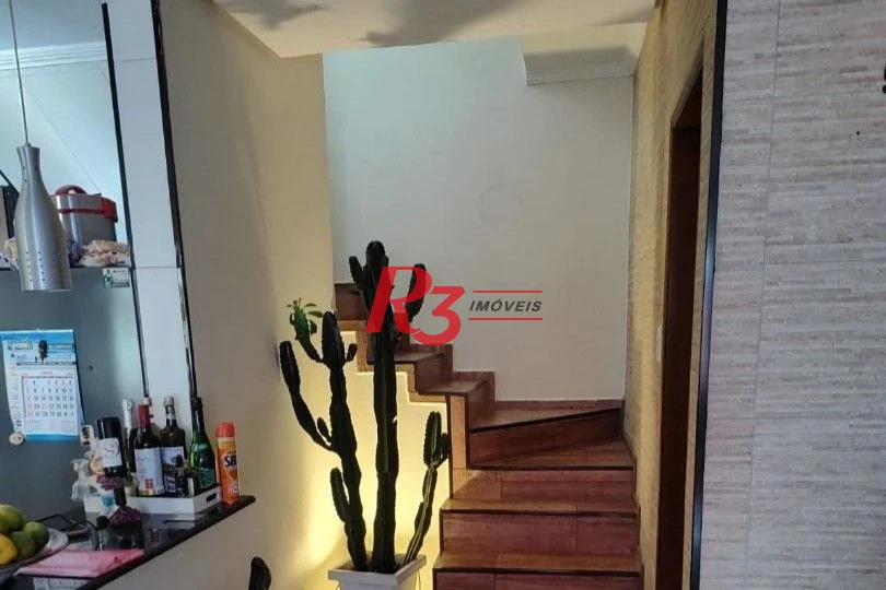 Sobrado com 3 dormitórios à venda, 93 m² por R$ 360.000,00 - Vila São Jorge - Santos/SP