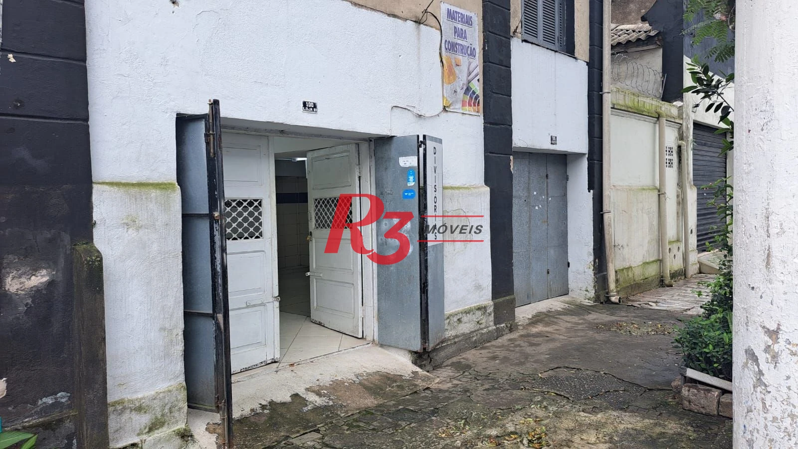 Loja para alugar, 58 m² por R$ 3.000,02/mês - Vila Mathias - Santos/SP