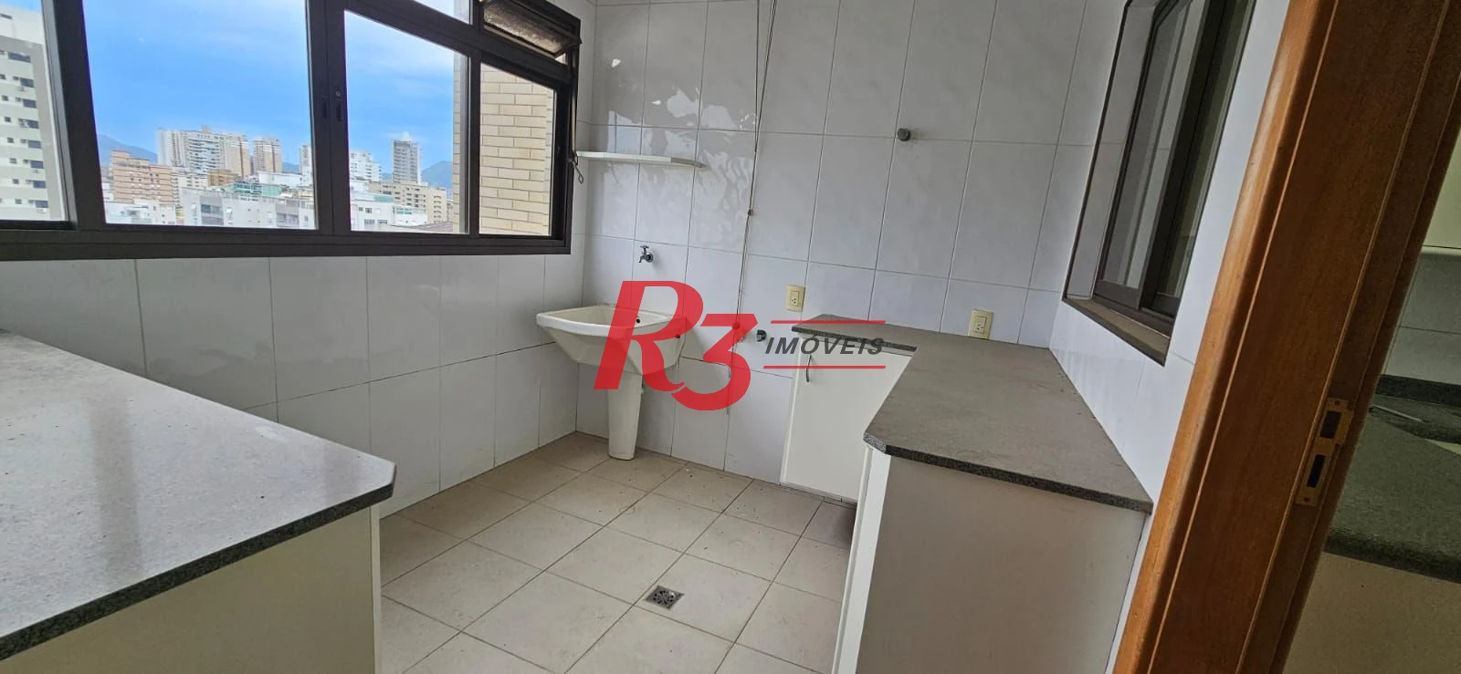 Apartamento com 3 dormitórios para alugar, 168 m² por R$ 9.800,00/mês - Ponta da Praia - Santos/SP