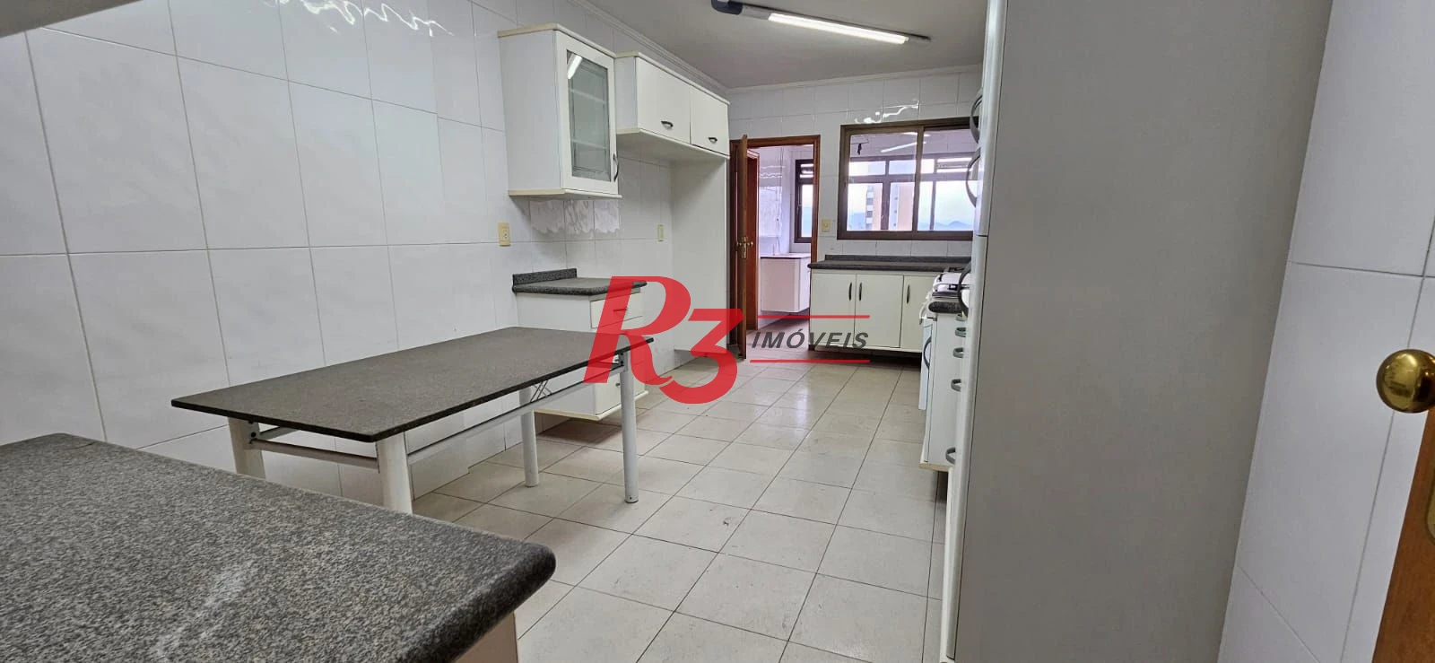 Apartamento com 3 dormitórios para alugar, 168 m² por R$ 9.800,00/mês - Ponta da Praia - Santos/SP